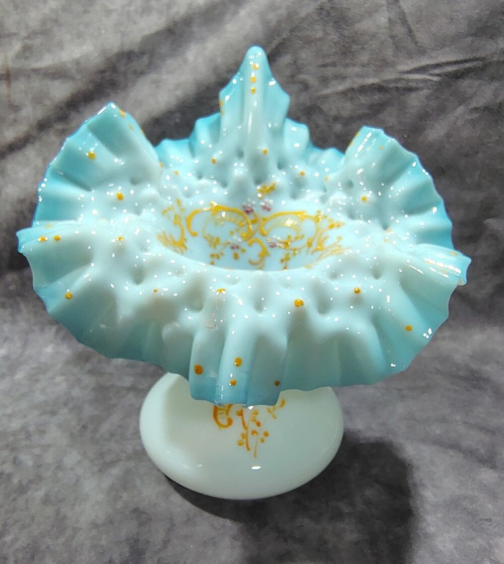 Antique Victorian Hand Blown Hand Painted Art Glass Ruffled Jack in Pulpit Vase